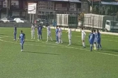 ČUDNO JE DRVO JAVOROVO: Mreža "kamiondžija" do vrha napunjena!