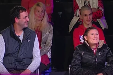 KOMŠINICI PUŠTAMO BEZOBRAZNE PESME: Divna i Marko DNK izneli PIKANTERIJE iz života! Zadrugari se CEPAJU OD SMEHA! (VIDEO)