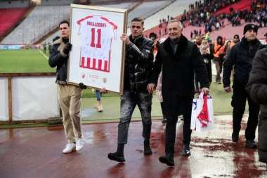 SPEKTAKL NA MARAKANI: "Delije" Mihi posvetile koreografiju za pamćenje (VIDEO, FOTO)