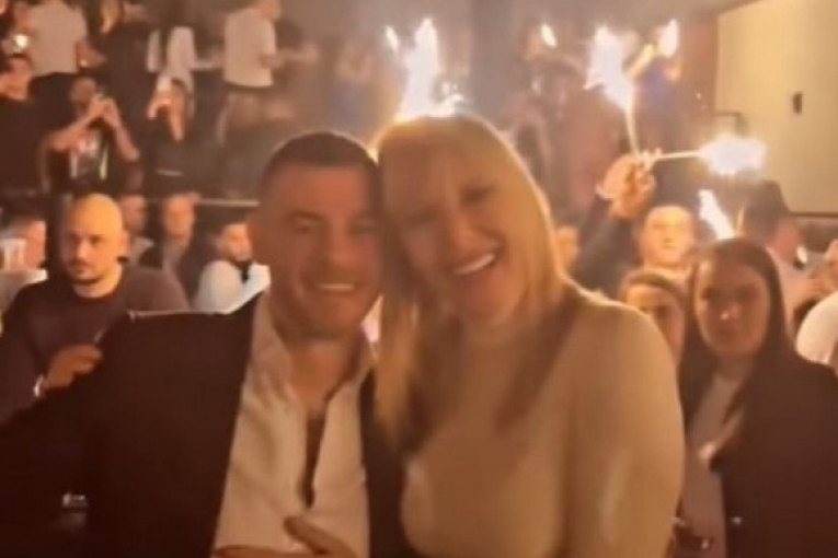 Olivera Ćirković u provodu sa Slobom Radanovićem