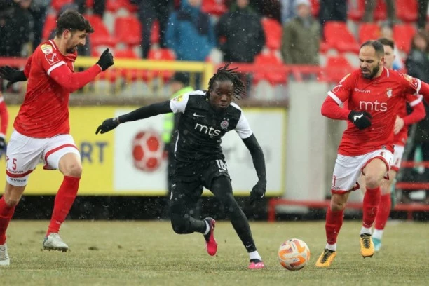 KAZNA ZA KLUB: Bez navijača zbog Dijabatea! Za naredno kolo Superlige stadion će biti zatvoren!