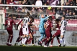 VMS SAČUVAO TORINO: Srbin vodi Bikove u Evropu (VIDEO)