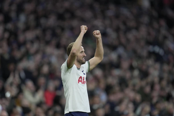 ČUDESNI HARI SRUŠIO SITI: Kejn oborio rekord i pogurao Arsenal ka osvajanju Premijer lige!