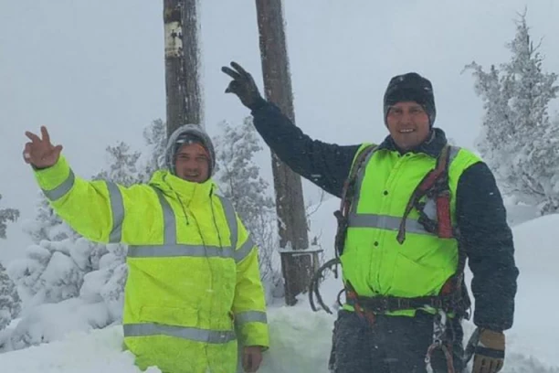 MEĆAVA IH NE ZAUSTAVLJA! Ovo su heroji koji spašavaju Srbiju - rizikuju svoje živote da bi pomogli drugima
