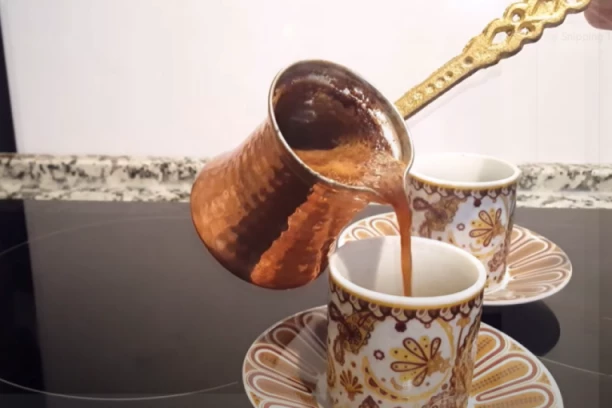 OD KAFE MOŽETE SMRŠATI: Dodajte samo JEDAN sastojak i kilogrami će se ISTOPITI!