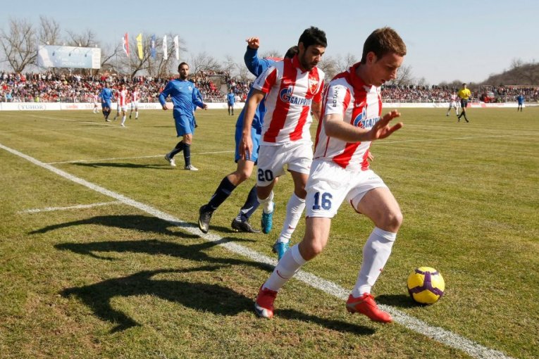 VEROVALI, ILI NE: Nakon pune decenije vraća se u srpski fudbal - nekadašnji igrač Crvene zvezde, ima novi klub!