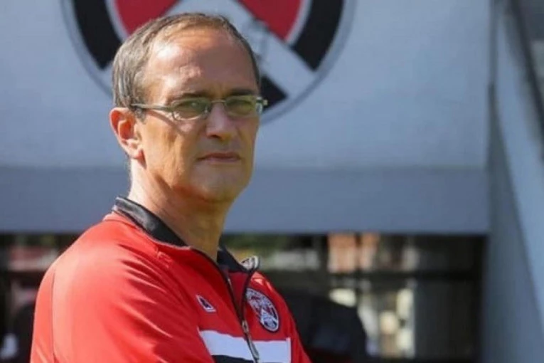 KADA NE IDE, TRENER PRVI PLAĆA CEH: Reakcija mora biti brza! Ko će u Arilju "vaditi kestenje iz vatre"?