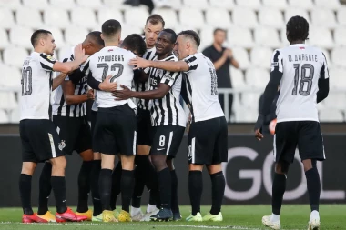PETRIĆ NA MUKAMA: Neočekivani problem za Partizan!