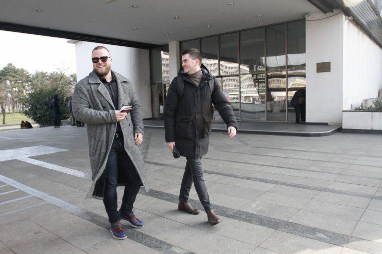 Rade Lazić sa svojim advokatom