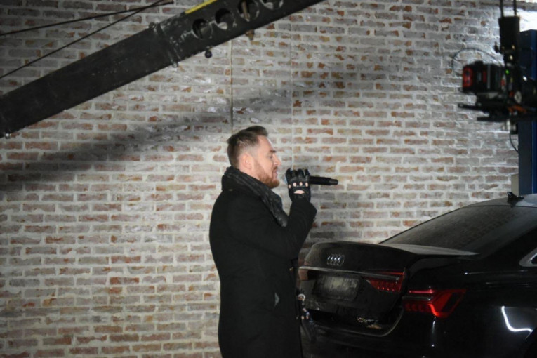 Samo Bob prepevao pesmu ''Marina''