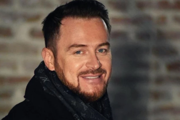 SAMO BOB OBRADIO VELIKI HIT DEVITA - MARINA! Stara pesma u novom džipsi ruhu! (VIDEO)