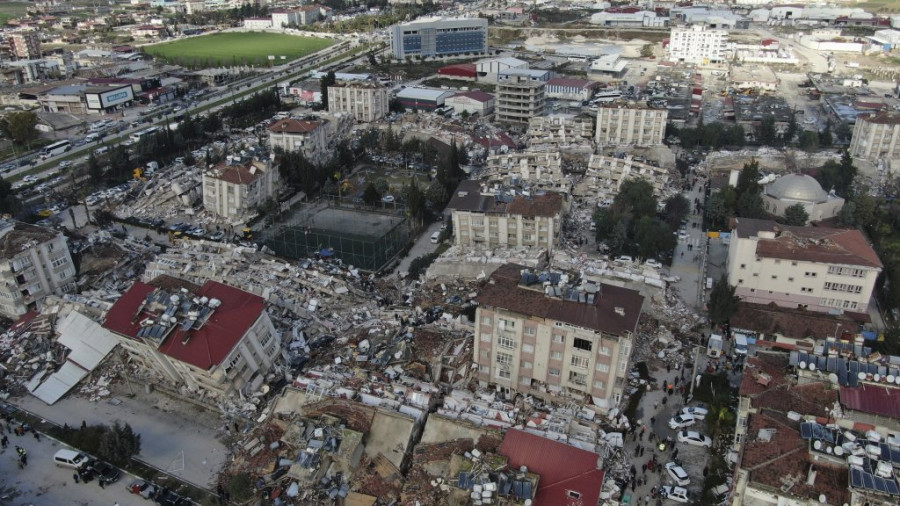 Ruševine nakon potresa