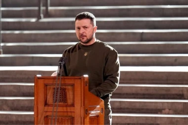 SMENE U VRHU UKRAJINSKE VLADE: Zelenski sa funkcija skinuo ključne ljude