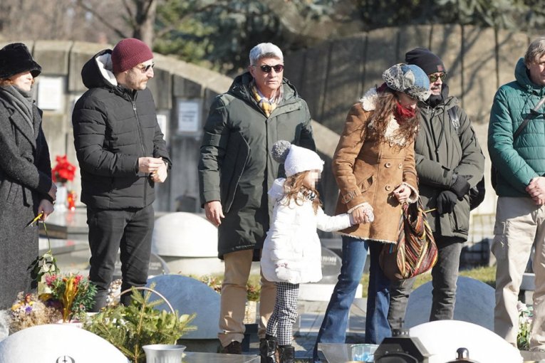 Supruga i ćerka Nebojše Glogovca