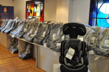 OPŠTINA SAVSKI VENAC BRINE O BEZBEDNOSTI DECE: Konkurs za dodelu besplatnih auto-sedišta 2023