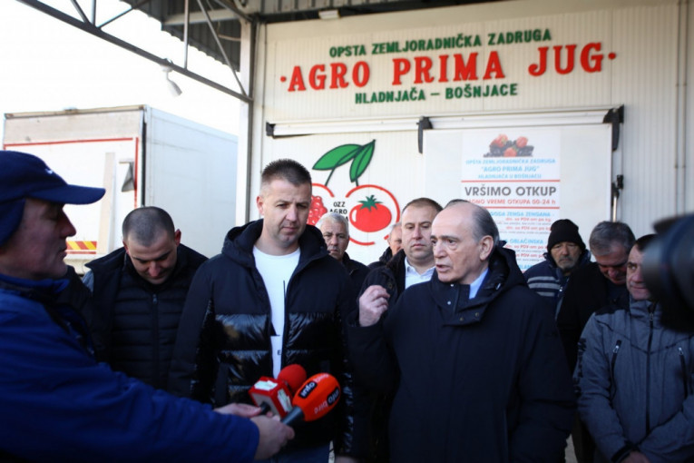 Krkobabić sa narodom u Lebanu