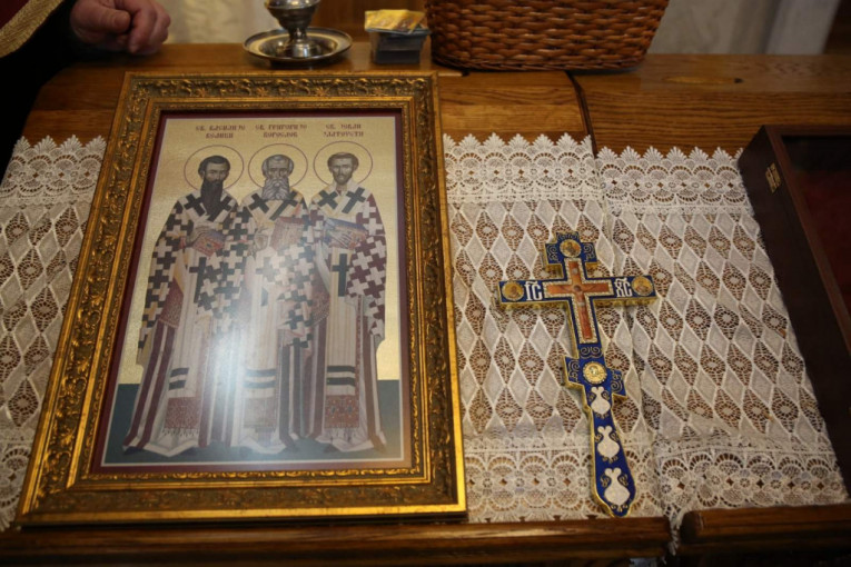 Mošti Sveta Tri Jerarha