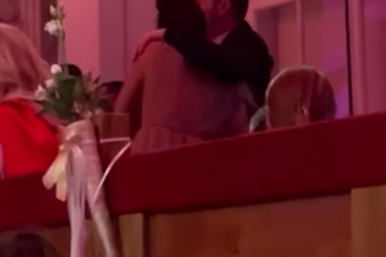 Draško Stanivuković sa misterioznom devojkom