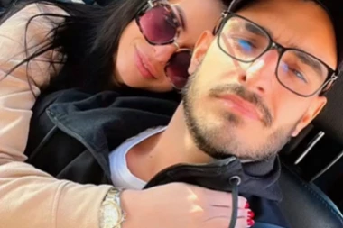 DARKO LAZIĆ I KATARINA SE VENČALI U TAJNOSTI?! Jedan detalj ih odao, oglasila se i pevačeva majka! (FOTO)