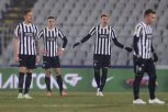 DRAMA NA AERODROMU: Šta se dešava sa fudbalerima Partizana?