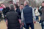HAOS U LONDONU! Navijač Čelsija NOKAUTIRAN: Provocirao, pa dobio lekciju za CEO ŽIVOT! (VIDEO)