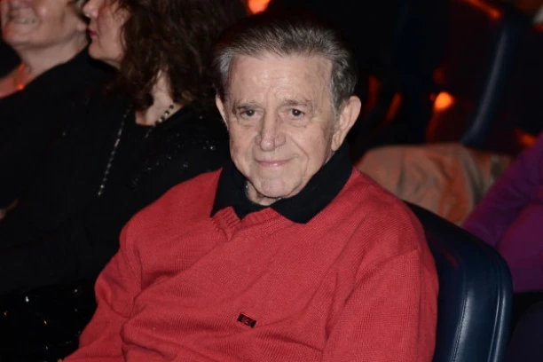 ZAHAR BIO NA ORGIJAMA! Slavni kompozitor igrao sa golim ženama, kockari mu BACALI PARE u nedra!