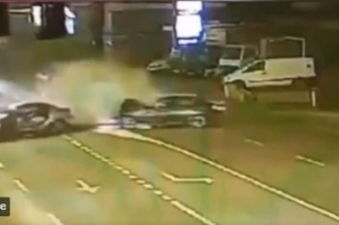 OVO JE JEZIV SNIMAK UDESA NA ZRENJANINSKOM PUTU: Denis je pijan i drogiran vozio BMW smrti i UBIO MLADIĆA, a tri devojke teško povredio! (VIDEO)