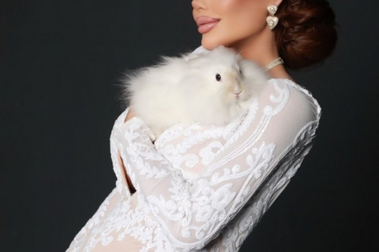 Ana Korać pokazala trudnički stomak