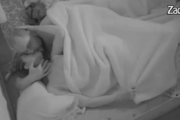 PUCA IZOLACIJA! Zvezdan i Anđela u DIVLJAČKOJ AKCIJI, Slavnić ZAKIVA, ona ne prestaje da STENJE! (VIDEO)