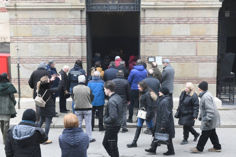 Prijatelji se opraštaju od Branke Veselinović