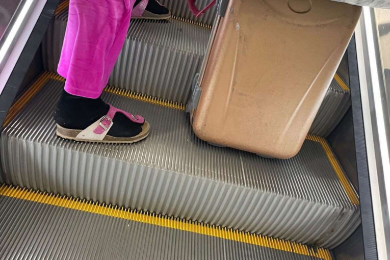 Jelena Golubović stajling