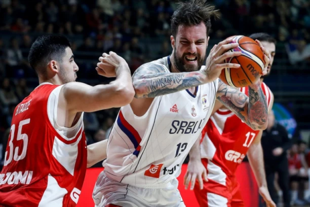 RADULJICA NIJE "ZA STARO GVOŽĐE": Srpski centar DOMINIRA u Grčkoj!