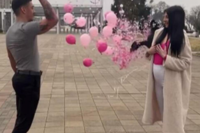 Tara Simov trudna sa dečkom