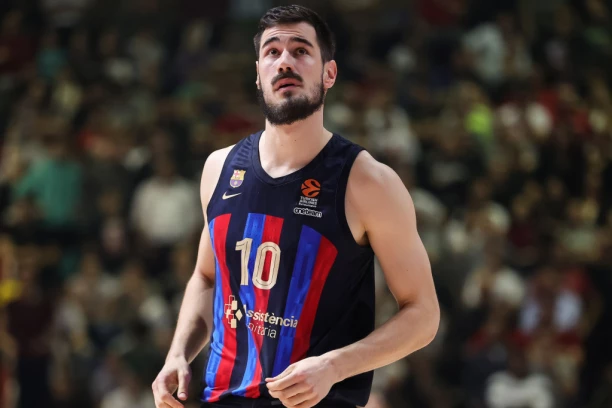KATALONCI UBEDLJIVI NA STARTU ACB LIGE! Kalinić BLISTAO u pobedi Barse! (VIDEO)