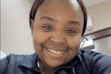 JEZIVO! DECA SU ME GLEDALA KAKO ŽIVA GORIM: Bivši dečko je polio benzinom i zapalio pred ćerkama