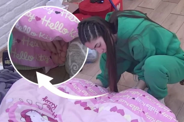 LJUBAVNICA NE PRESTAJE DA SE PONIŽAVA! Anđela nakon gutanja priredila Zvezdanu još jedno ŠOK zadovoljstvo! (VIDEO)