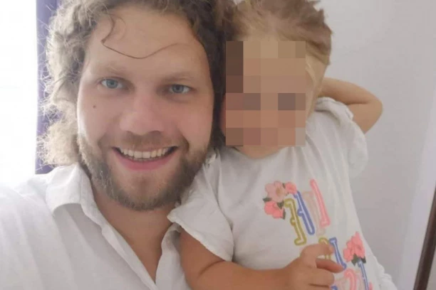 BILO JE HLADNO, ALI JEDNA STVAR IH JE SPASILA: Dragan i ćerka pošli po med, pa završili zaglavljeni u snegu! Izvukla ih dva momka