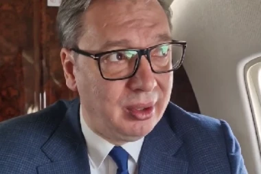 SNAŽNA PORUKA PREDSEDNIKA SA MINHENSKOG AERODROMA: Biće dobrih vesti o Kosovu! (VIDEO)