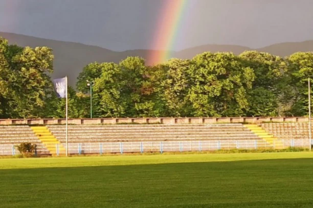 U MINUT DO 12: Ništa od fudbala - u Pirotu se utakmica neće igrati!