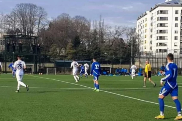 PANČEVAČKA DIZELKA JE SPREMNA: Železničar do vrha napunio mrežu "Partizanovih beba"! (FOTO GALERIJA)
