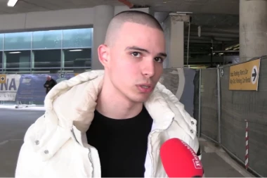 VOJAŽ UPECAO EVROPLJANKU! Reper prvi put nakon raskida sa Breskvicom priznao da ima NOVU DEVOJKU, u pitanju je velika zvezda!