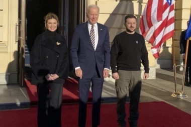 BAJDEN STIGAO U KIJEV! Šok odluka američkog predsednika: Pre Poljske došao u Ukrajinu!