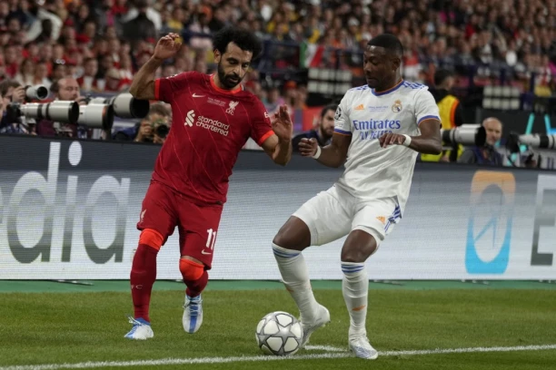 KLOPOVI OSVETNICI SKIDAJU KRUNU KRALJU: Real na Enfildu u prvom meču osmine finala LŠ