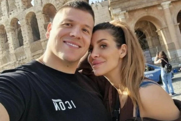 SUPRUGU SLOBE RADANOVIĆA NAPAO BIVŠI MUŽ: Jelena hitno prevezena u Urgentni centar!