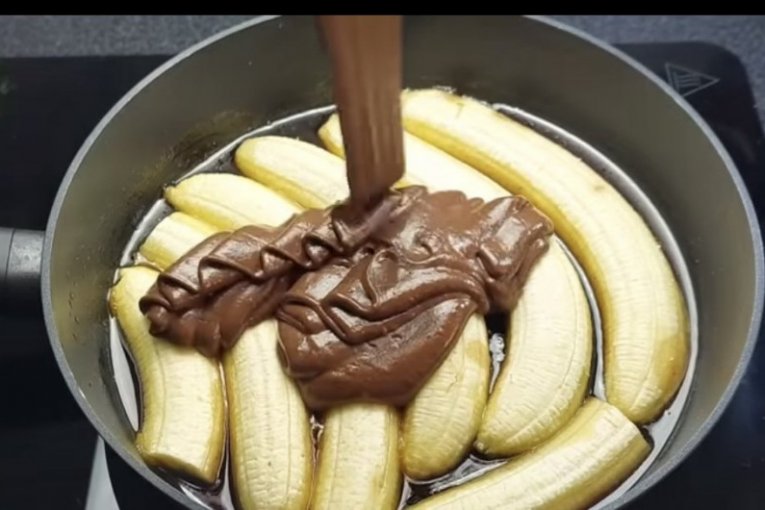 Čokoladni kolač sa bananama