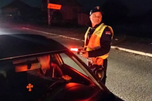 KOMŠIJE PROGOVORILE O VOZAČU KOJI JE POKOSIO DEČAKE NA MOPEDU: Svaki dan je mortus pijan!