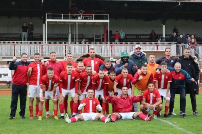 OTVORIĆEMO ŠAMPANJAC NA KRAJU PRVENSTVA: Fudbaler Kikinđana ne krije zadovoljstvo nakon susreta sa ekipom iz Adorjana!