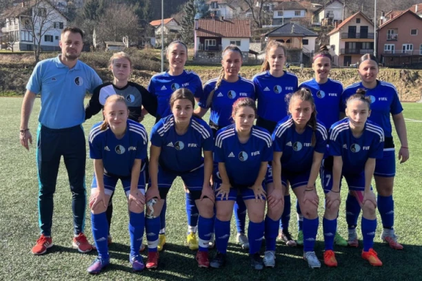 NEKI NOVI VETROVI DUVAJU BANJICOM: ŽFK Rad započinje (ne)moguću misiju! Mogu li "nebeskoplave" izboriti opstanak u Prvoj ligi Srbije? (FOTO GALERIJA)