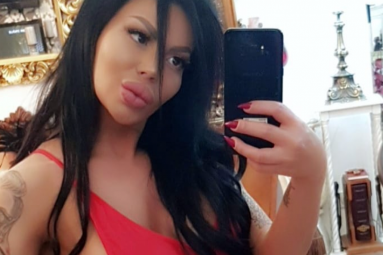 Žana Đorđević kao crnka