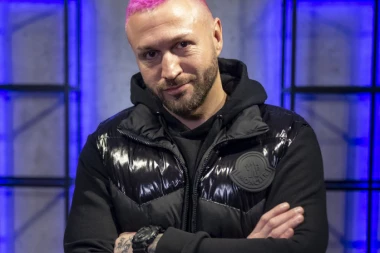 GORE MREŽE! Ša uslikan sa LEPOM PLAVUŠOM, svi misle da mu je ovo NOVA DEVOJKA! (FOTO)